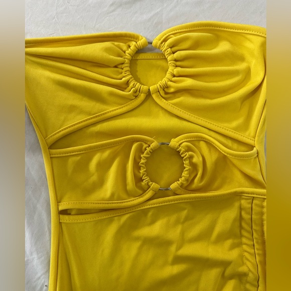 Yellow sexy summer dress - Picture 3 of 4